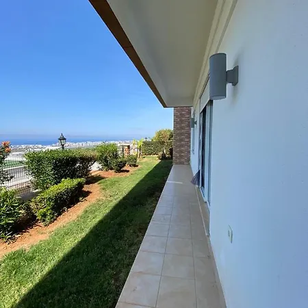 Villa ألانيا